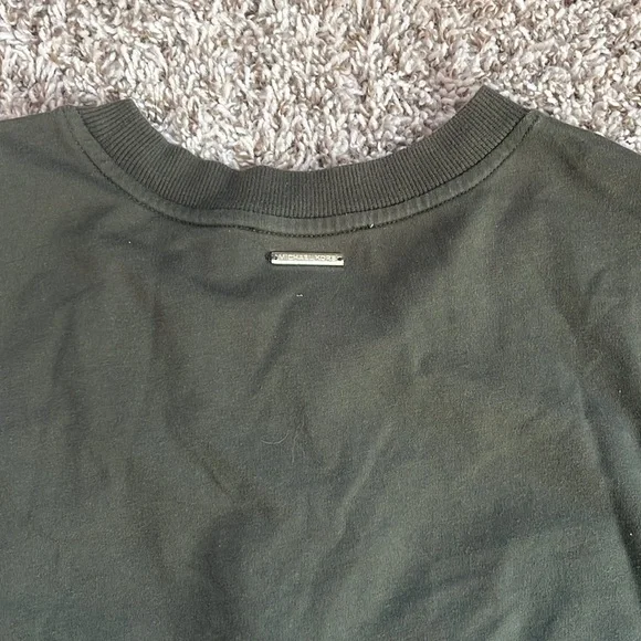 Micheal Kors Olive Green Front Knot Crew Neck Sweater size medium - Picture 7 of 8